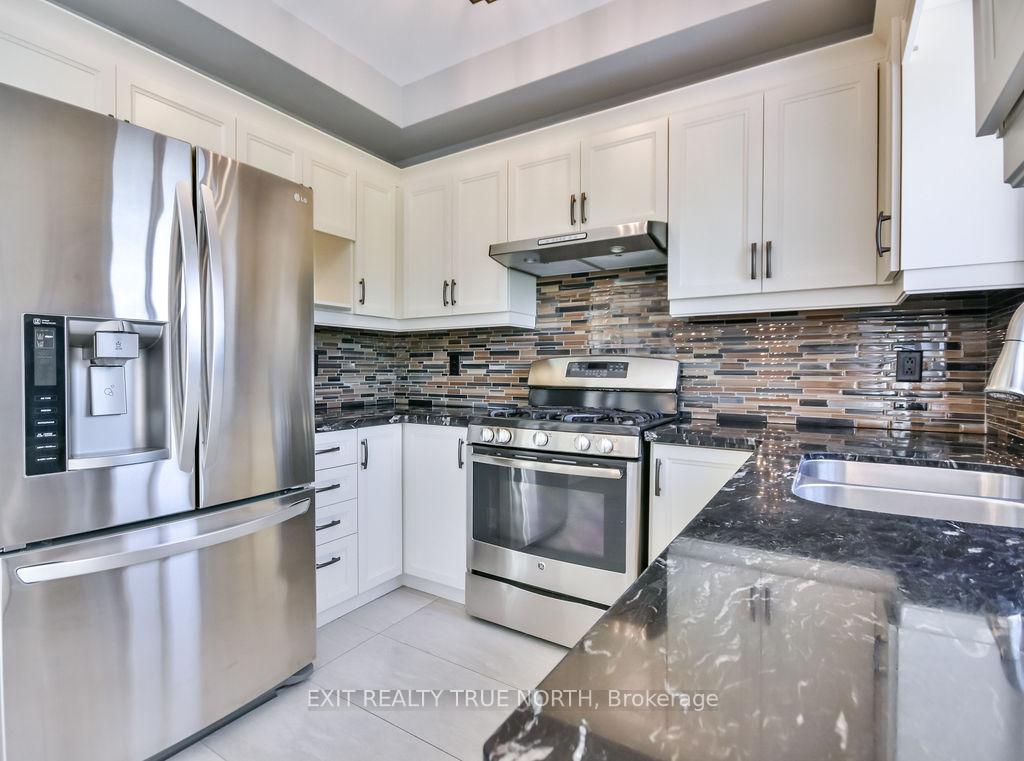 Photo 9 of 1908 Emerald Court, Innisfil, Alcona — HOMEH