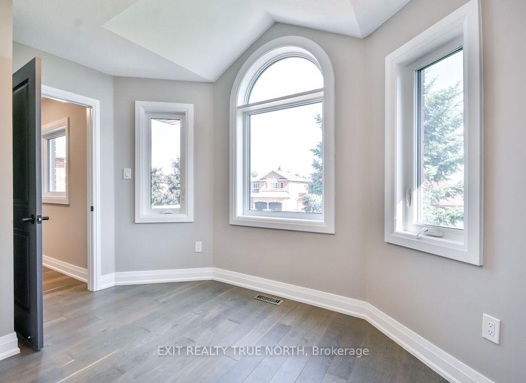 Photo 20 of 1908 Emerald Court, Innisfil, Alcona — HOMEH
