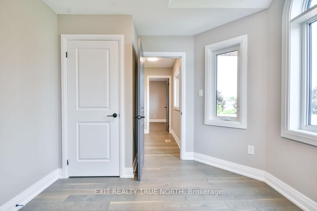 Photo 21 of 1908 Emerald Court, Innisfil, Alcona — HOMEH