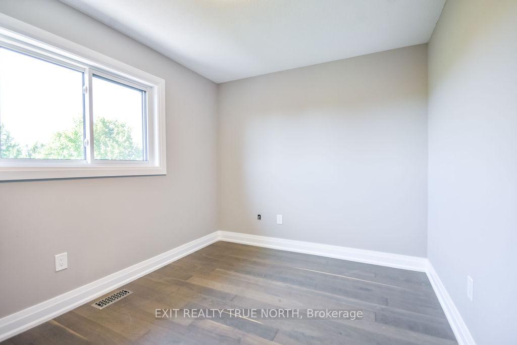 Photo 24 of 1908 Emerald Court, Innisfil, Alcona — HOMEH