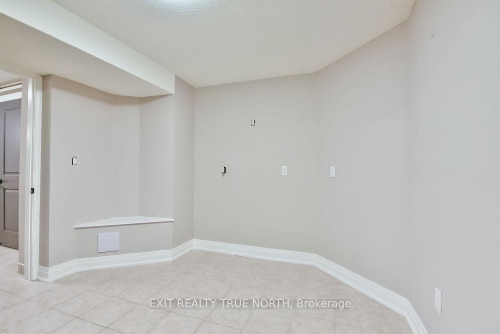 Photo 38 of 1908 Emerald Court, Innisfil, Alcona — HOMEH