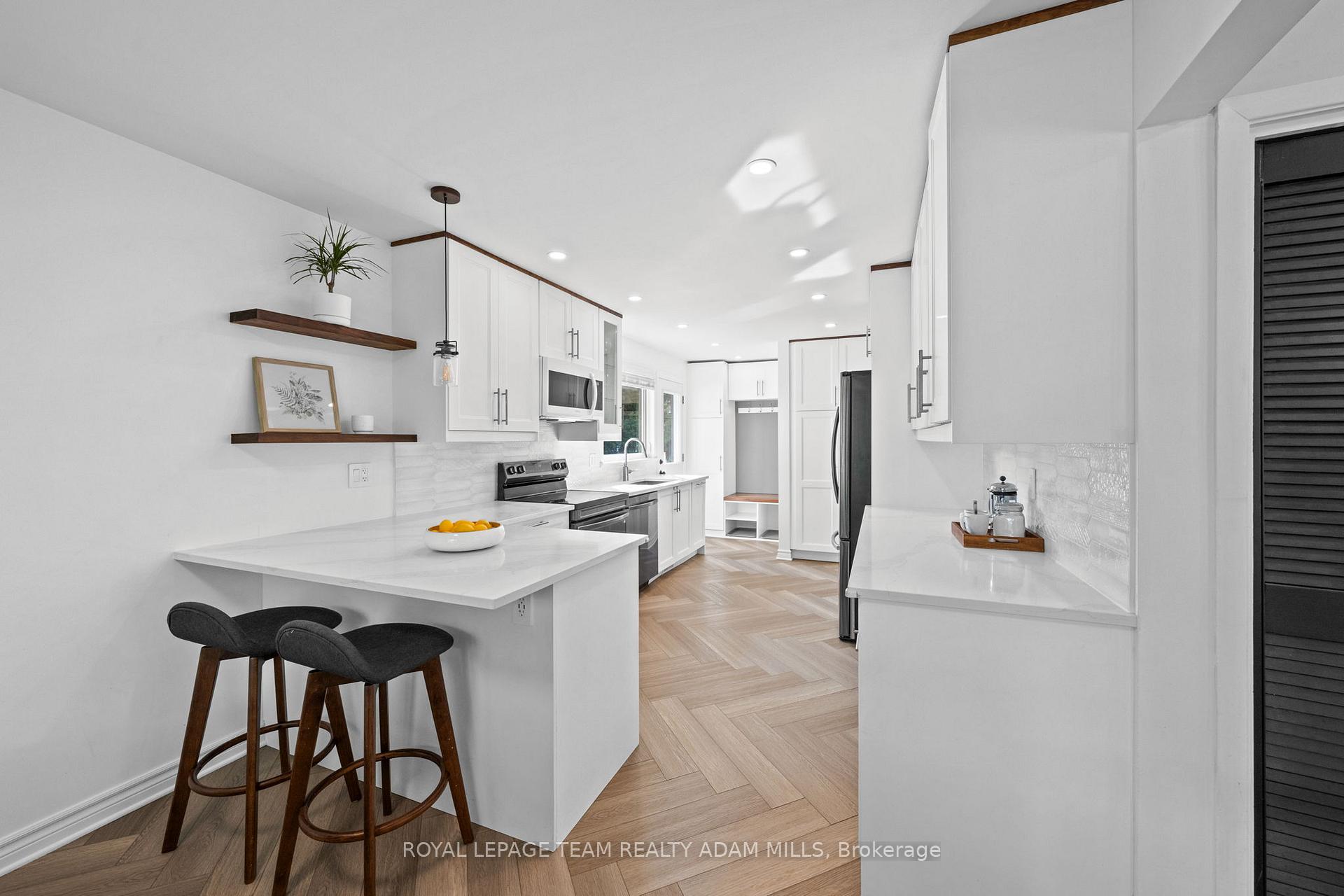 Photo 12 of 1095 Boucher Crescent, Ottawa, Manotick South to Roger Stevens — HOMEH