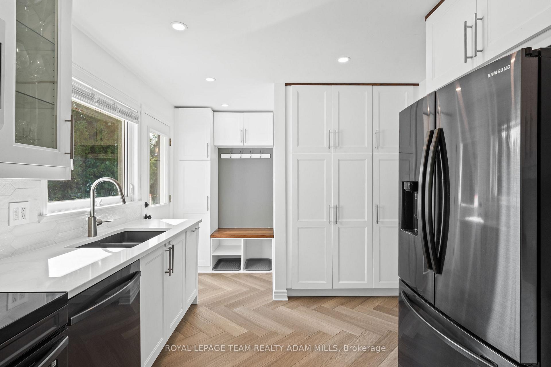 Photo 15 of 1095 Boucher Crescent, Ottawa, Manotick South to Roger Stevens — HOMEH