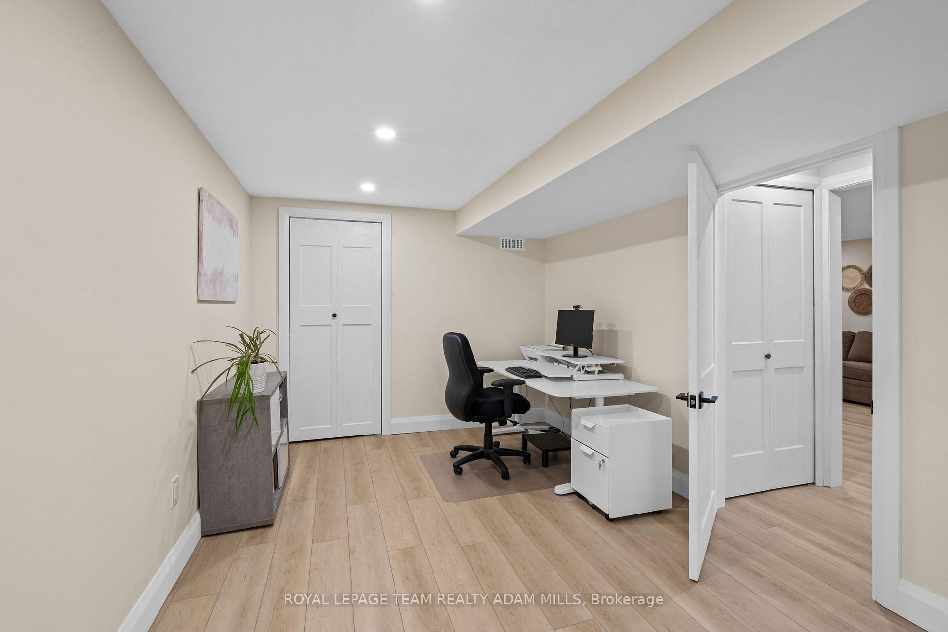 Photo 28 of 1095 Boucher Crescent, Ottawa, Manotick South to Roger Stevens — HOMEH