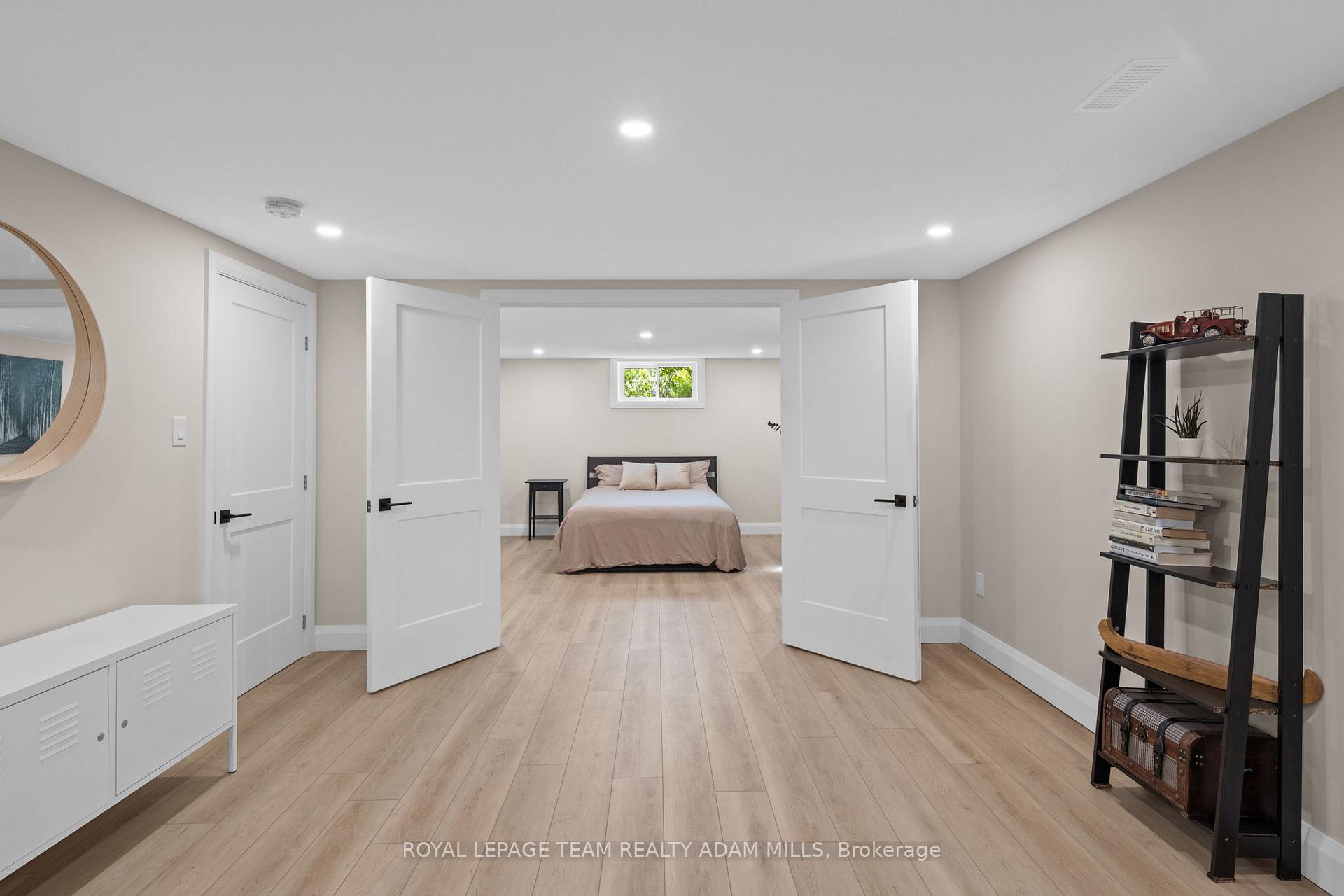 Photo 33 of 1095 Boucher Crescent, Ottawa, Manotick South to Roger Stevens — HOMEH
