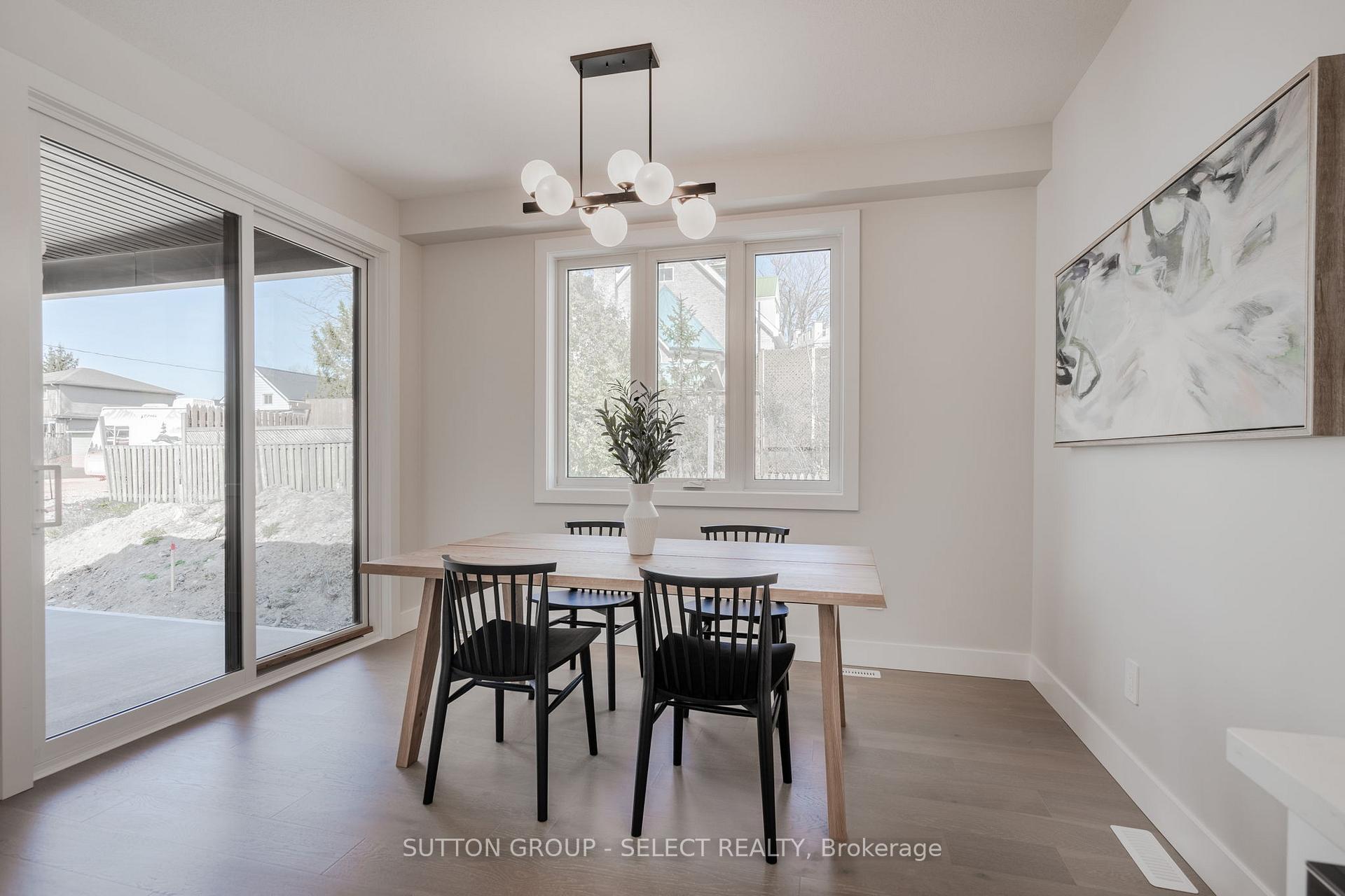 Photo 9 of Unit 11, 7966 Fallon Drive, Lucan Biddulph, Granton — HOMEH