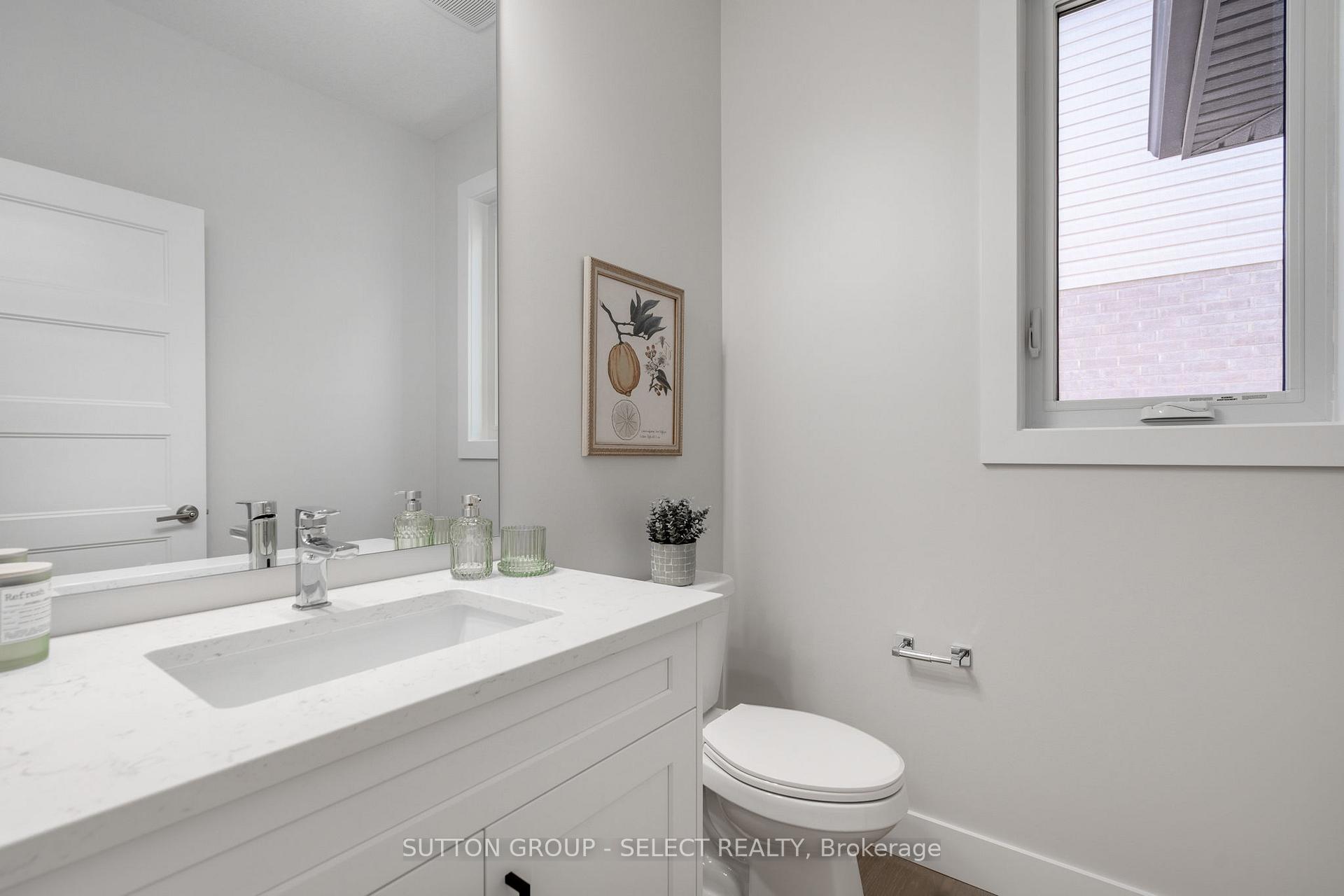 Photo 10 of Unit 11, 7966 Fallon Drive, Lucan Biddulph, Granton — HOMEH