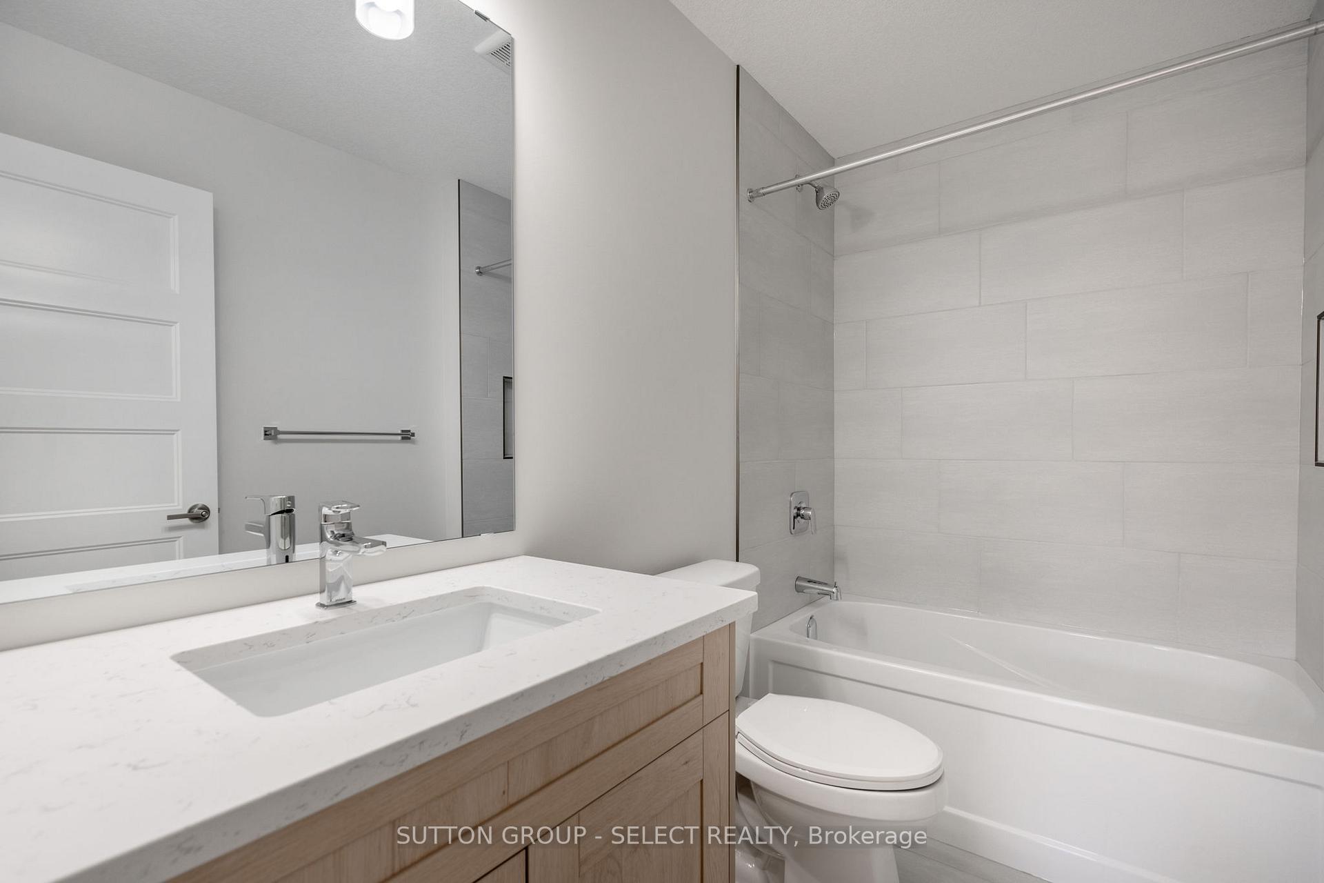 Photo 20 of Unit 11, 7966 Fallon Drive, Lucan Biddulph, Granton — HOMEH