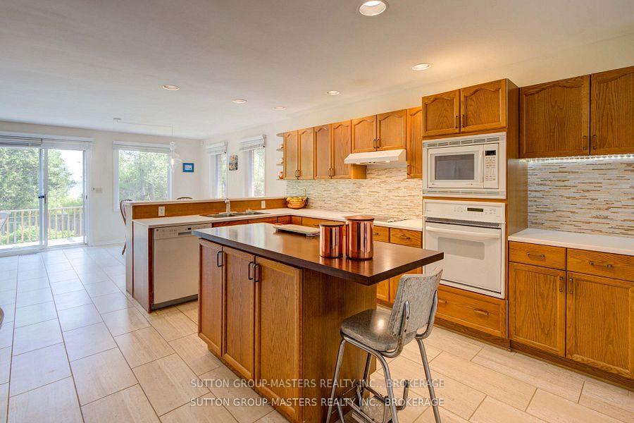 Photo 14 of 47 Bayshore Drive, Loyalist, Bath — HOMEH