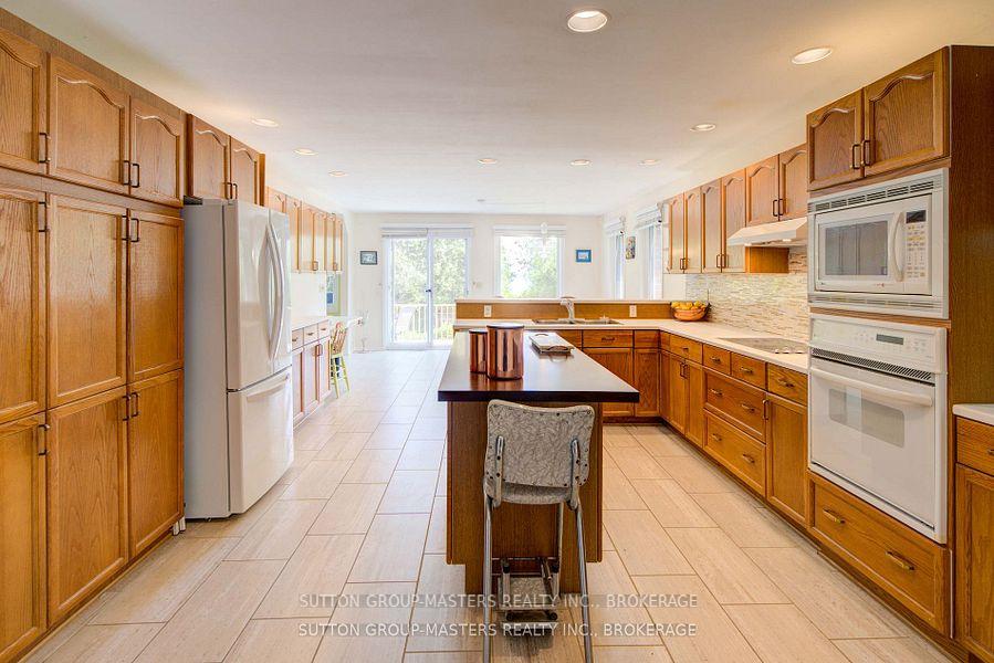 Photo 15 of 47 Bayshore Drive, Loyalist, Bath — HOMEH