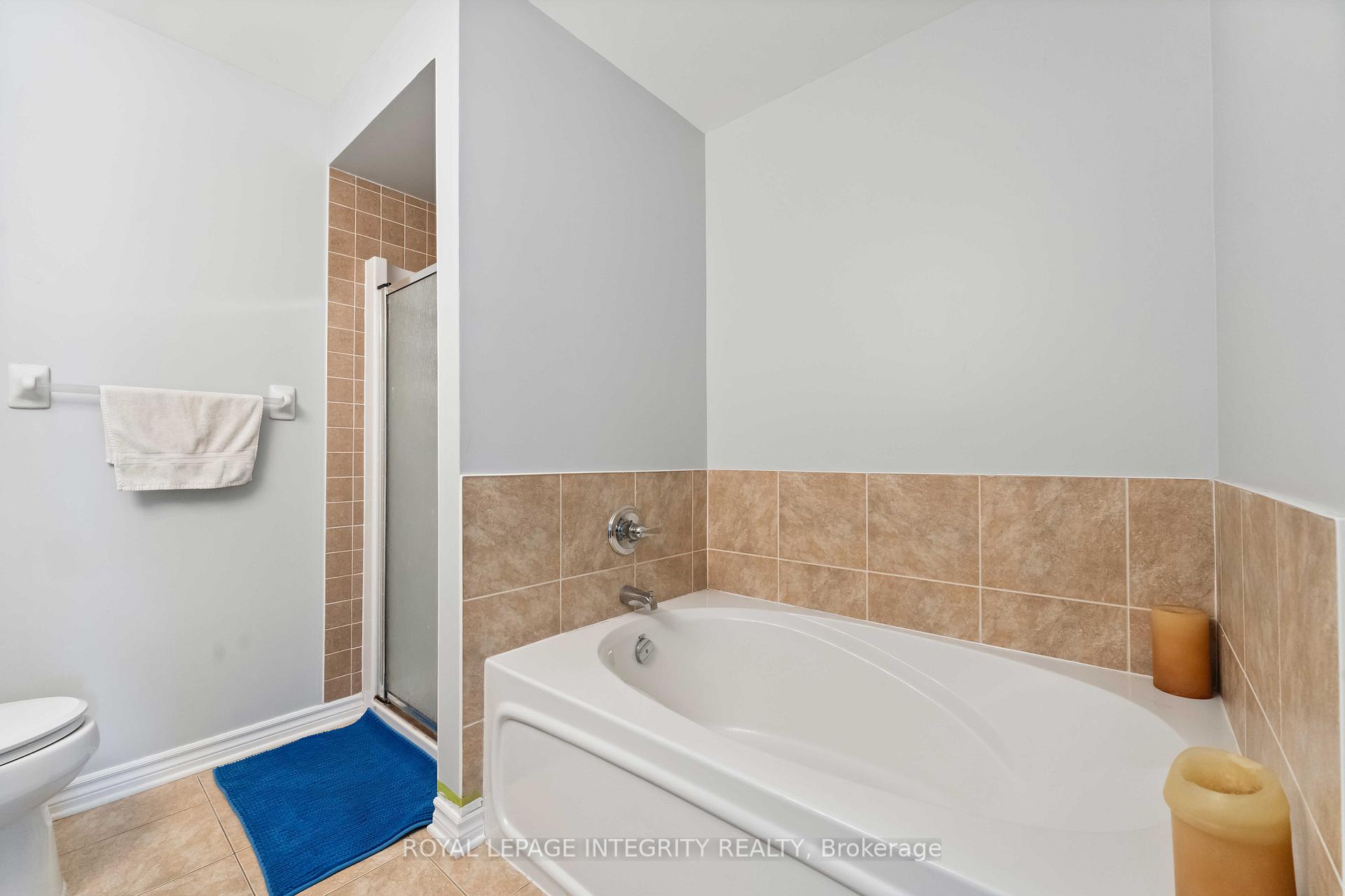 Photo 5 of 200 Badgeley Avenue, Ottawa, Kanata - Kanata Lakes/Heritage Hills — HOMEH