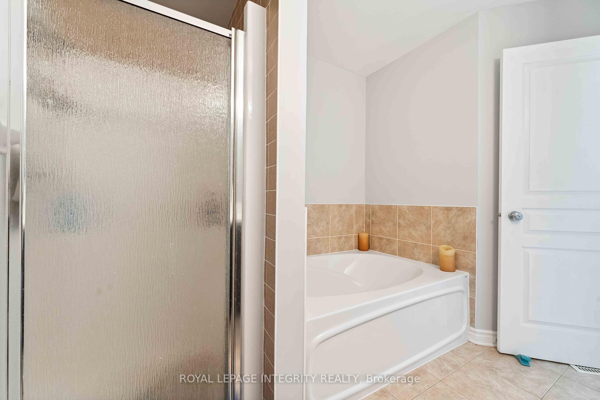 Photo 7 of 200 Badgeley Avenue, Ottawa, Kanata - Kanata Lakes/Heritage Hills — HOMEH
