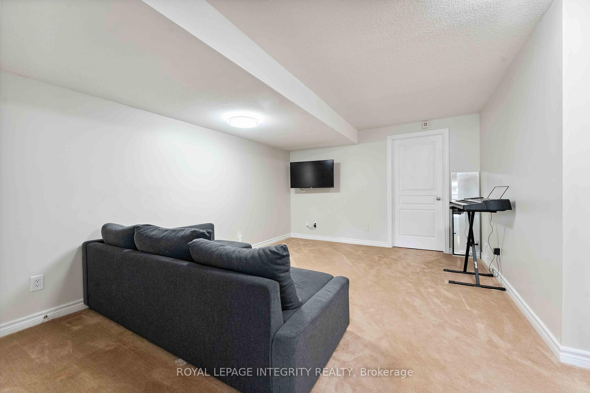 Photo 20 of 200 Badgeley Avenue, Ottawa, Kanata - Kanata Lakes/Heritage Hills — HOMEH