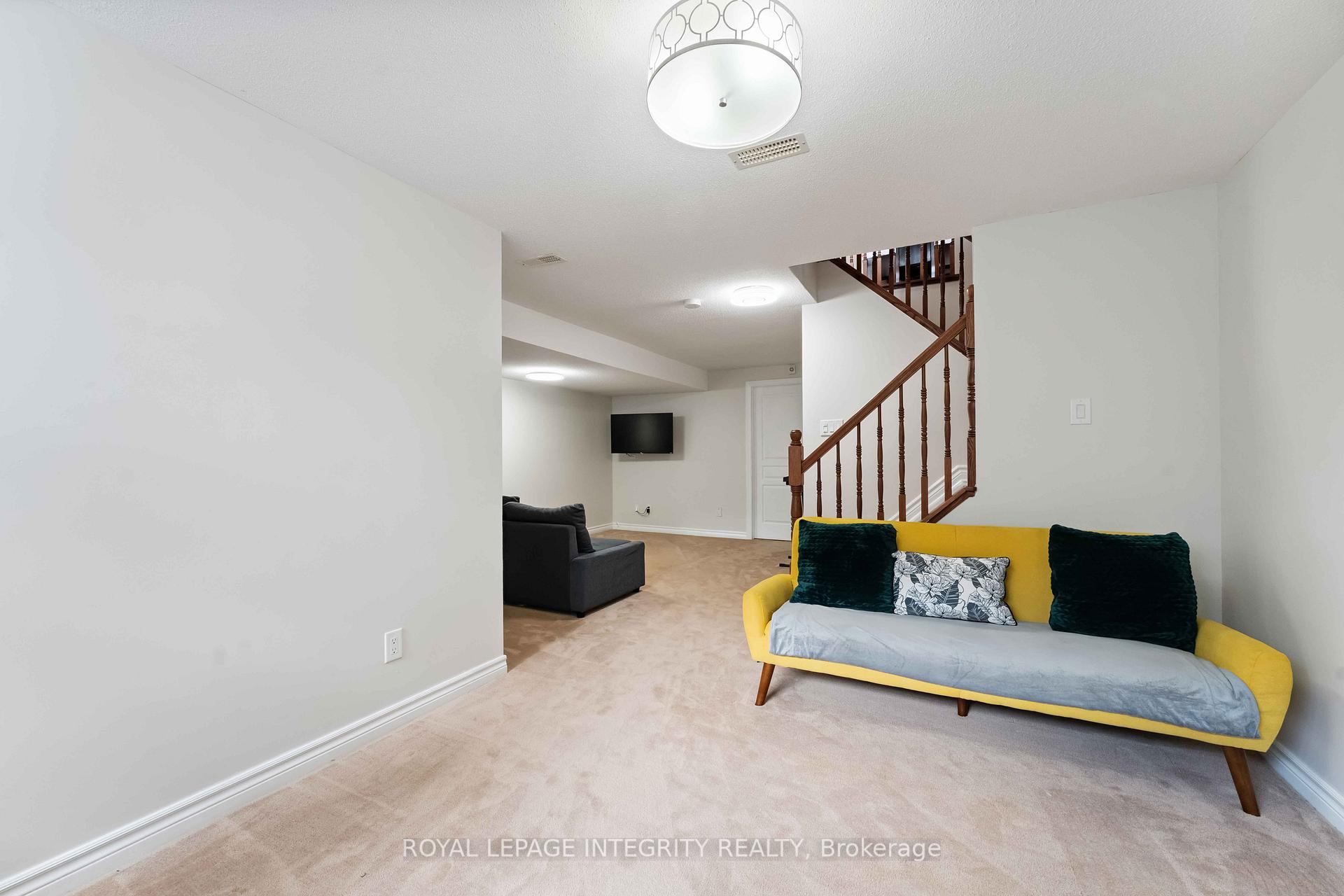 Photo 22 of 200 Badgeley Avenue, Ottawa, Kanata - Kanata Lakes/Heritage Hills — HOMEH