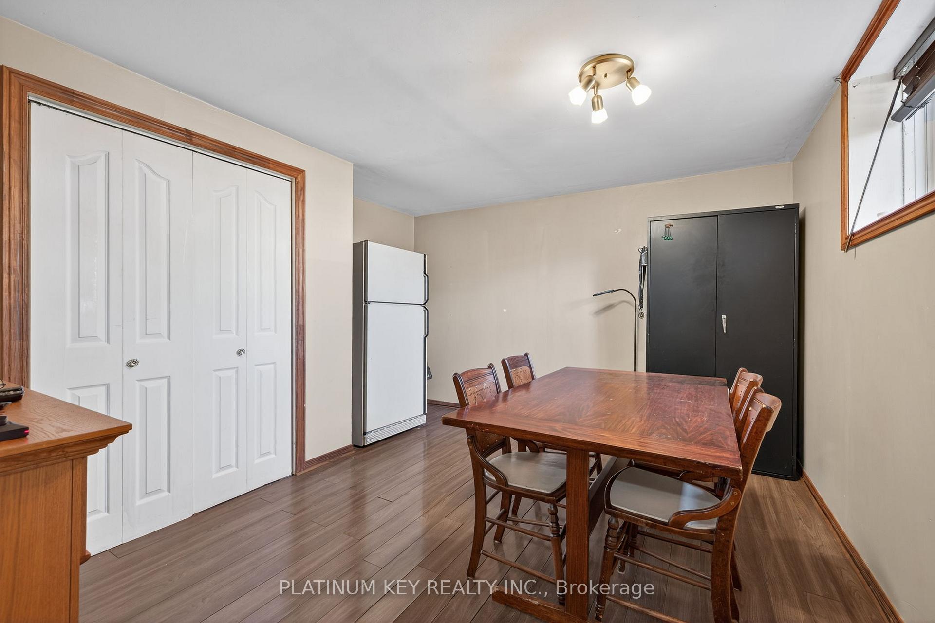 Photo 27 of 152 Elgin Street, London, East M — HOMEH
