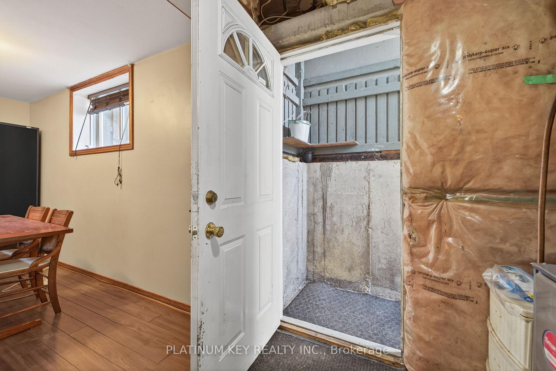 Photo 28 of 152 Elgin Street, London, East M — HOMEH