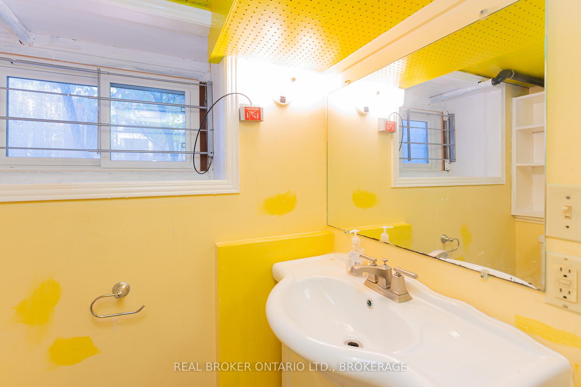 Photo 33 of 78 Nelson Street, Kingston, Central City East — HOMEH