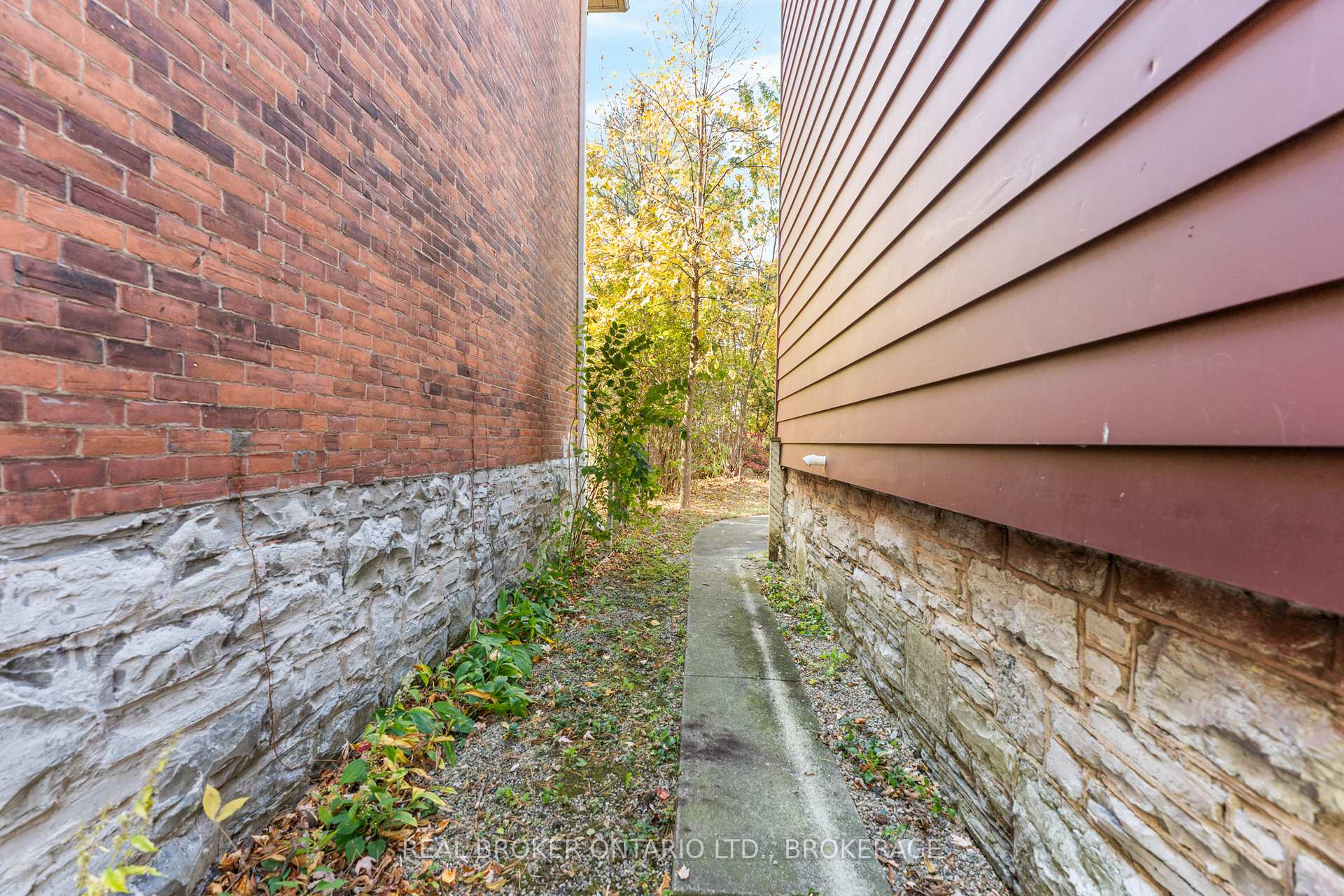 Photo 35 of 78 Nelson Street, Kingston, Central City East — HOMEH