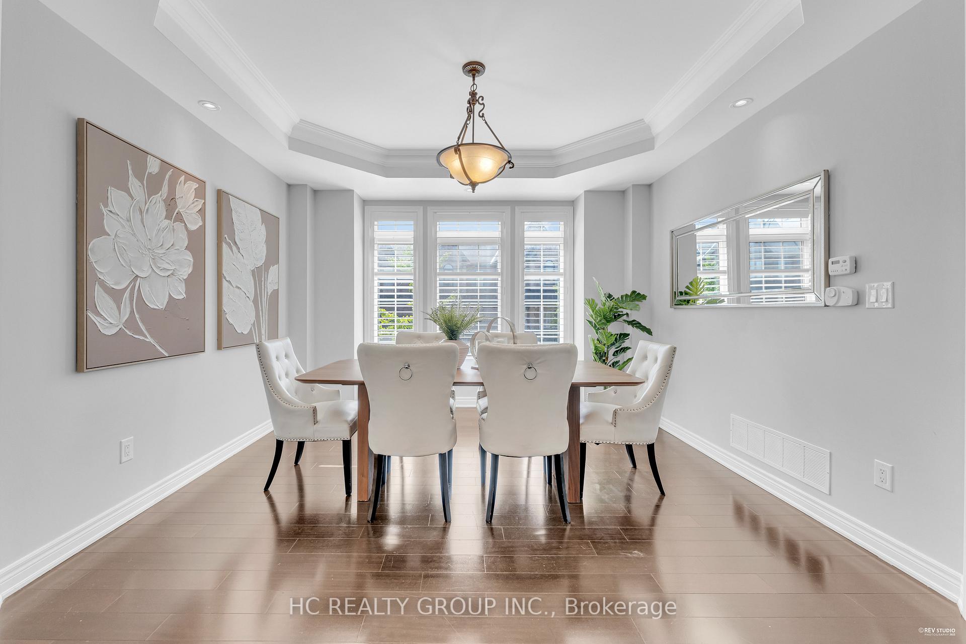 Photo 8 of 56 William Bartlett Drive, Markham, Berczy — HOMEH