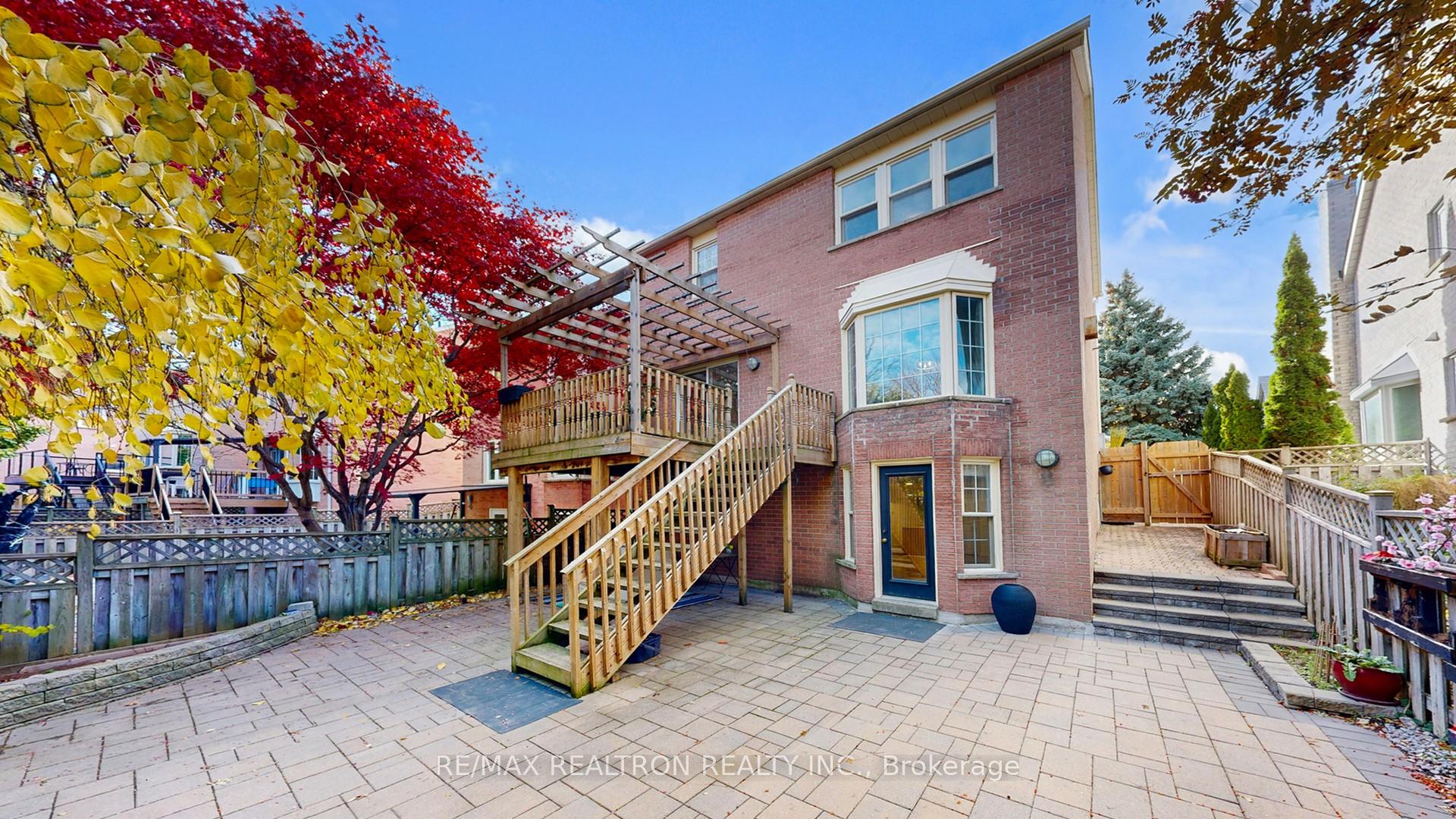 Front of 25 Waterbridge Lane