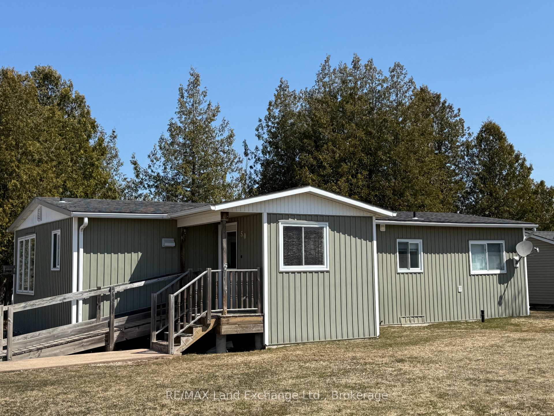 Photo 1 of 50 Maplewood Boulevard, Kincardine — HOMEH