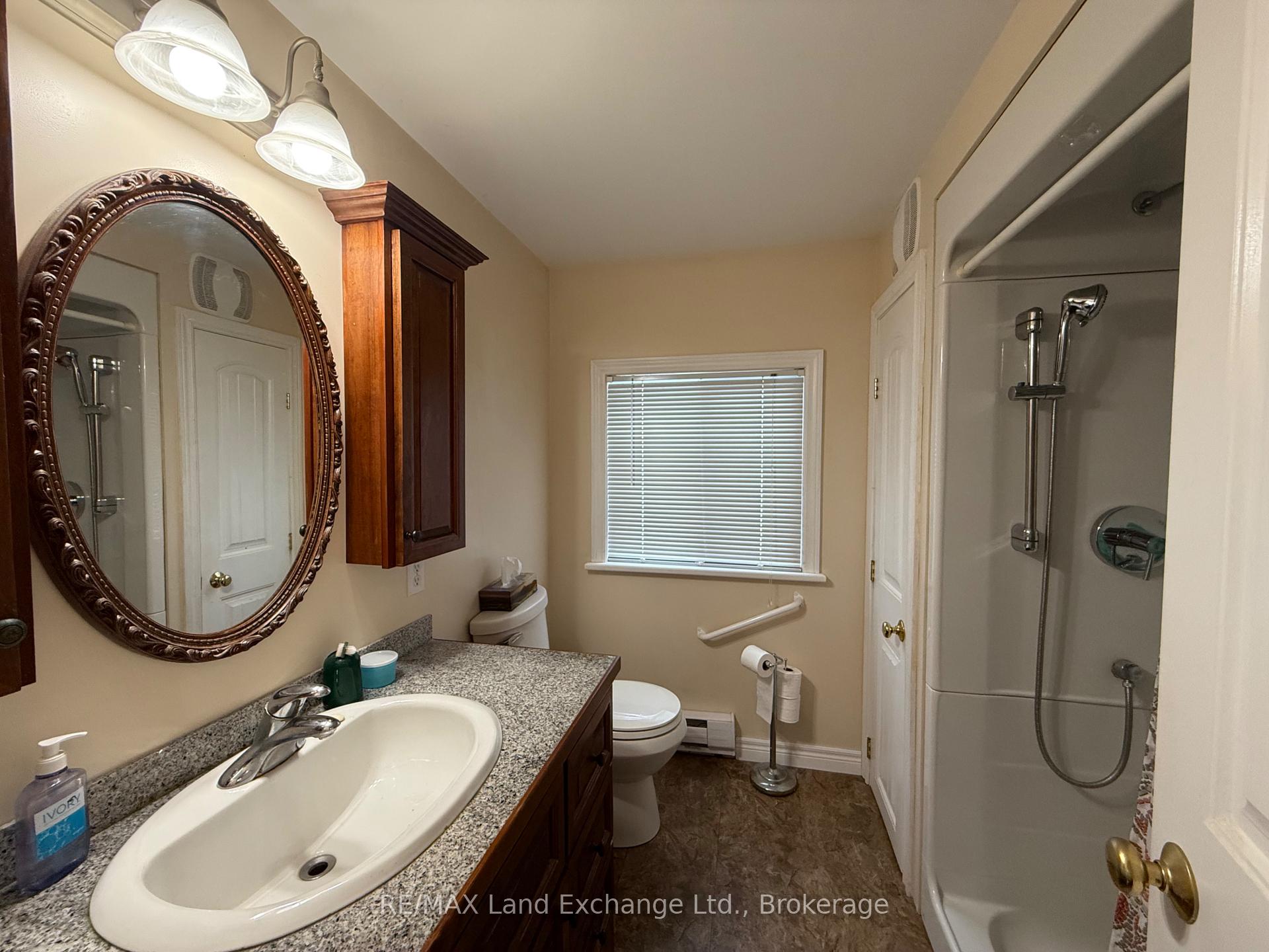 Photo 16 of 50 Maplewood Boulevard, Kincardine — HOMEH