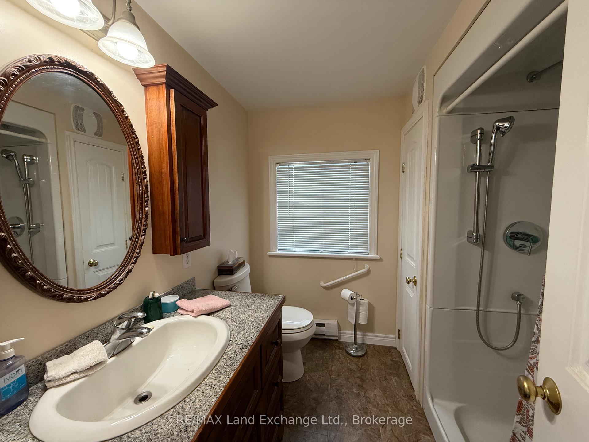 Photo 17 of 50 Maplewood Boulevard, Kincardine — HOMEH