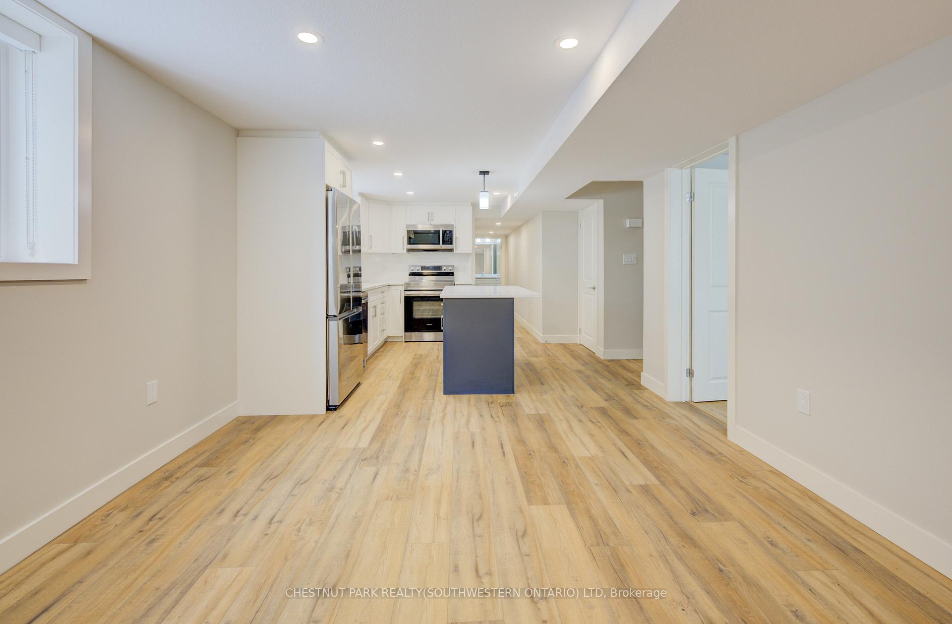 Photo 11 of Unit 2, 33 Second Avenue, Kitchener — HOMEH