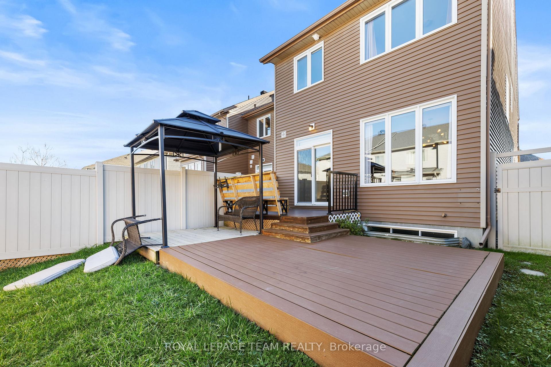 Photo 20 of 624 Moorpark Avenue, Ottawa, Kanata - Emerald Meadows/Trailwest — HOMEH