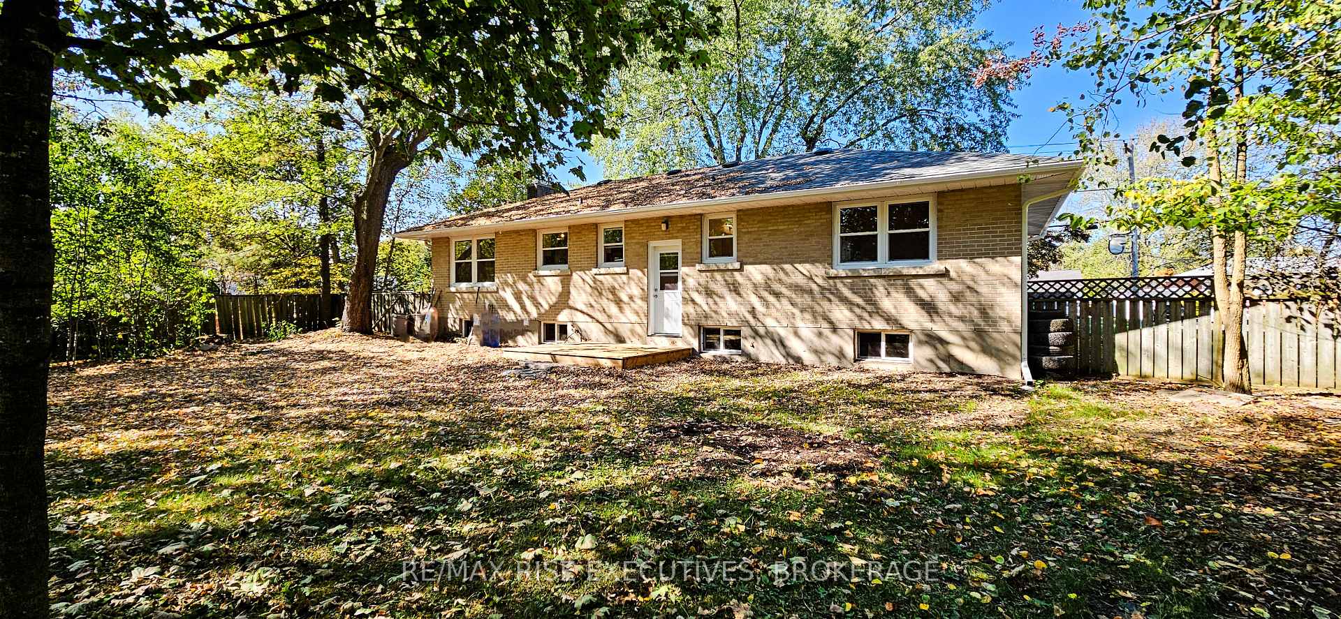 Photo 14 of 15 Loyalist Avenue, Loyalist, Amherstview — HOMEH