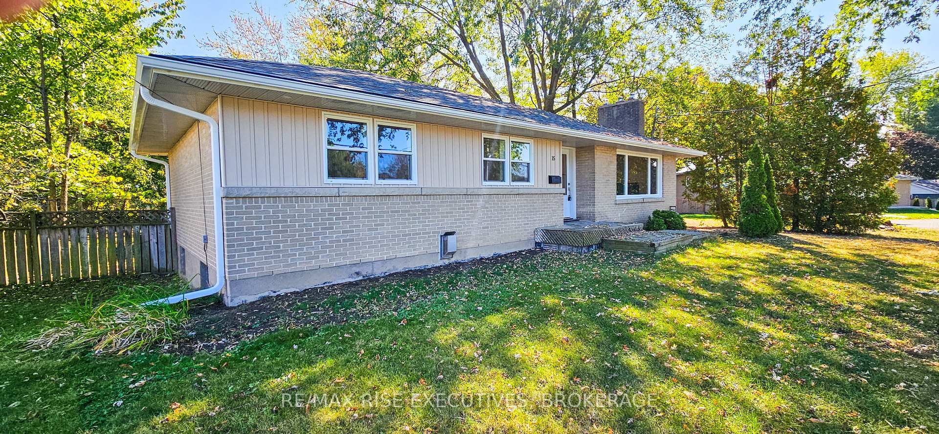 Photo 18 of 15 Loyalist Avenue, Loyalist, Amherstview — HOMEH