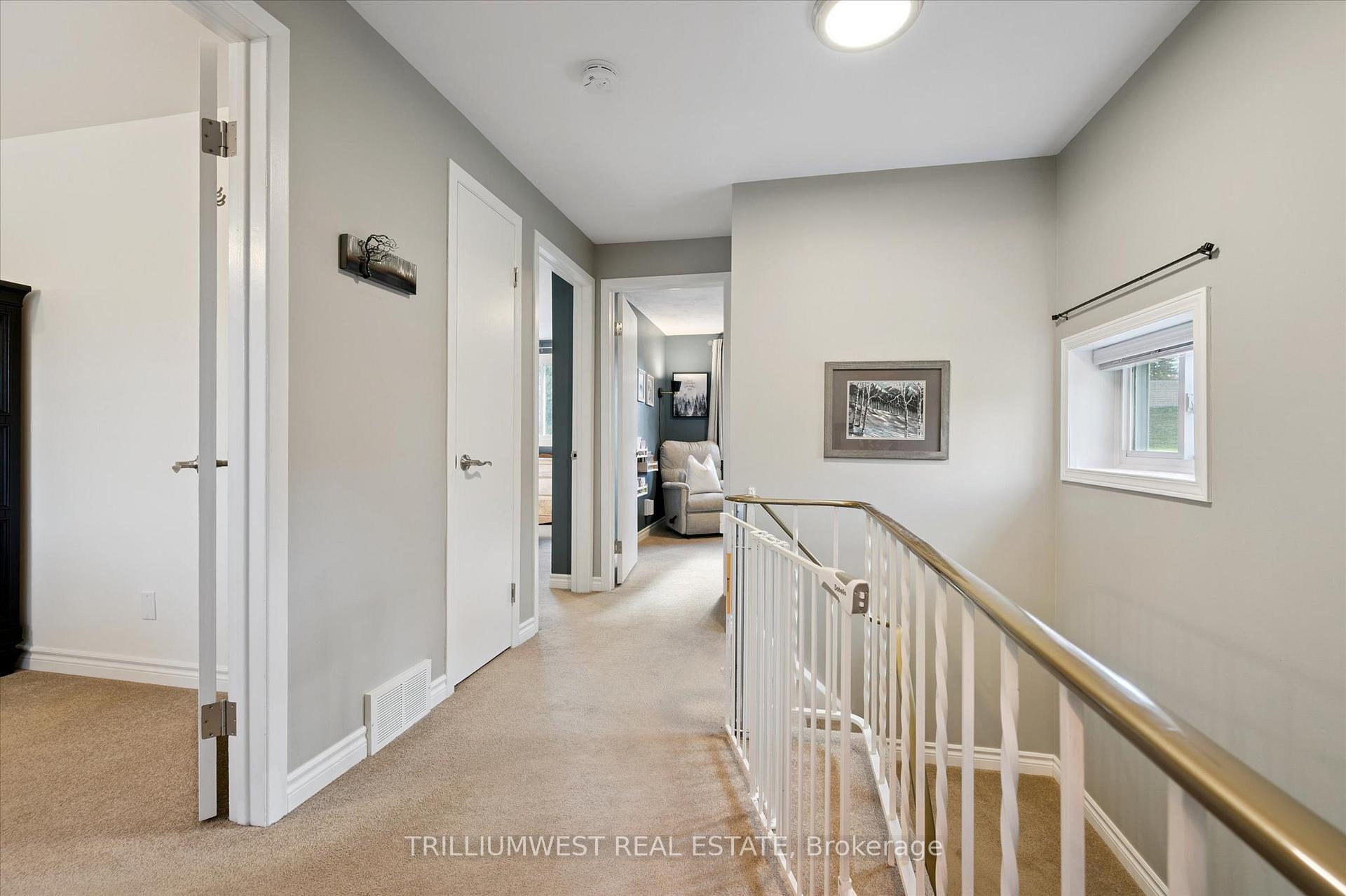 Photo 16 of 98 Shadeland Crescent, Kitchener — HOMEH