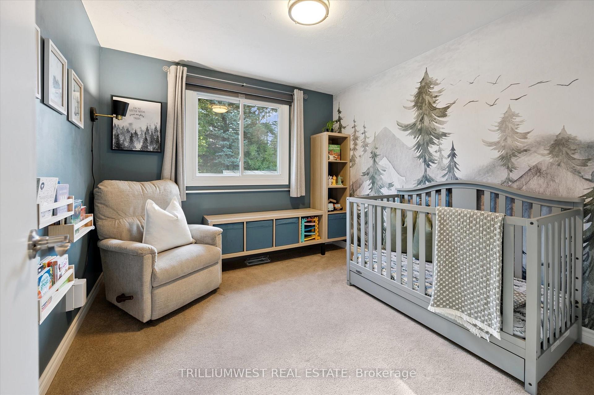 Photo 21 of 98 Shadeland Crescent, Kitchener — HOMEH