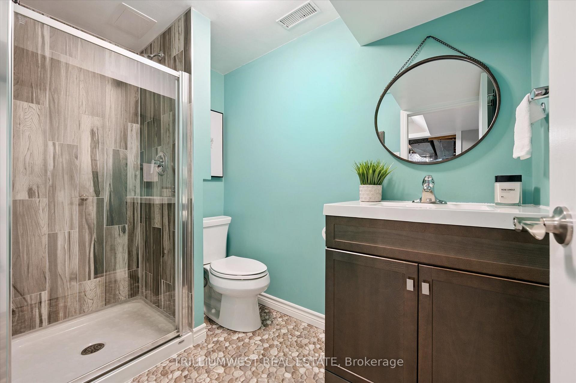 Photo 28 of 98 Shadeland Crescent, Kitchener — HOMEH