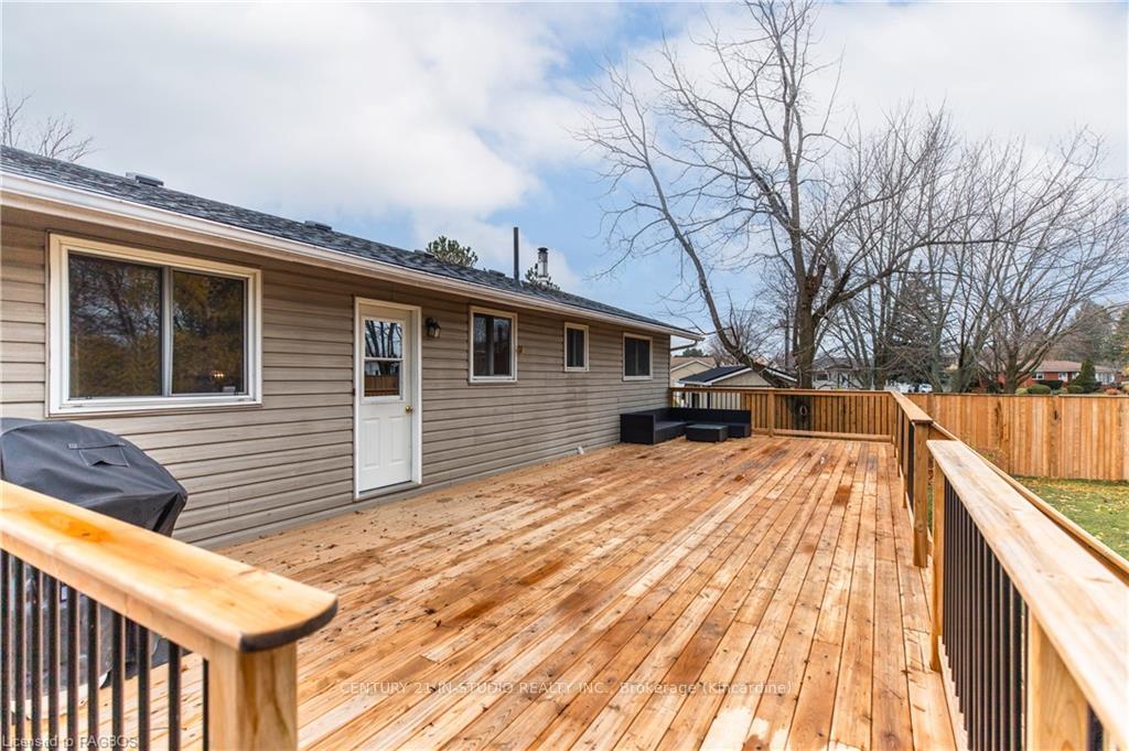 Photo 5 of 1 Sara Street, Kincardine — HOMEH