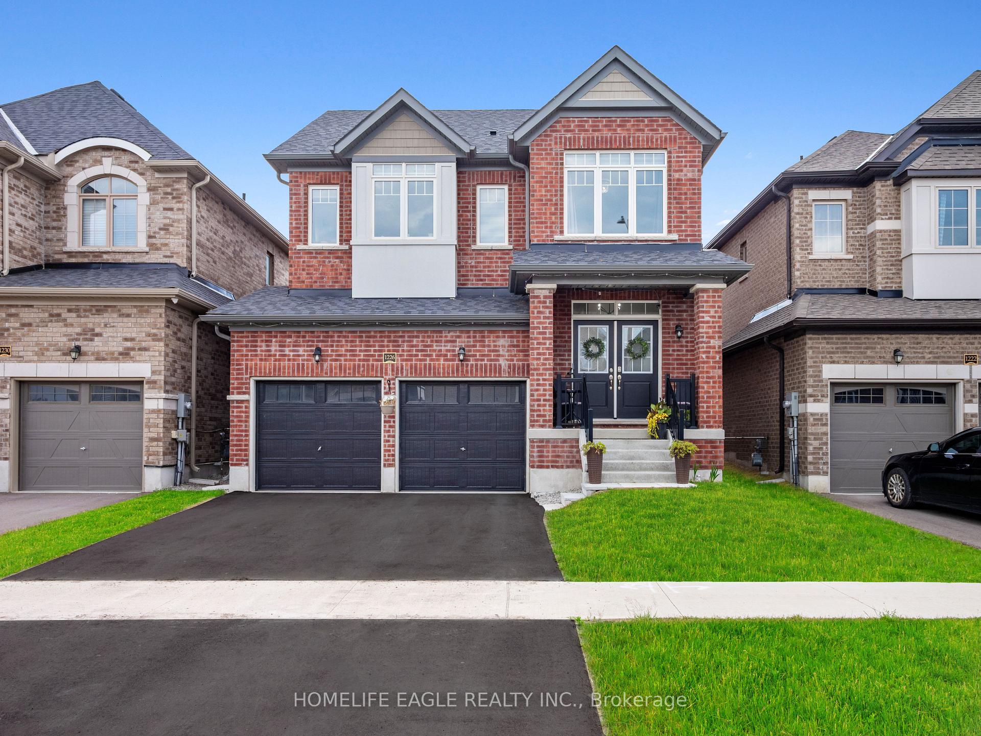 Front of 1226 Corby Way