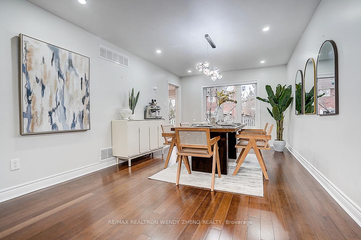 Photo 8 of 22 Saddlewood Court, Markham, Milliken Mills East — HOMEH