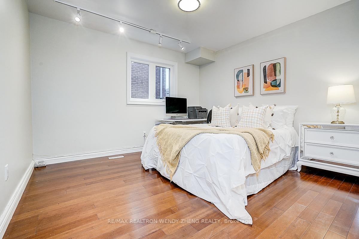 Photo 18 of 22 Saddlewood Court, Markham, Milliken Mills East — HOMEH