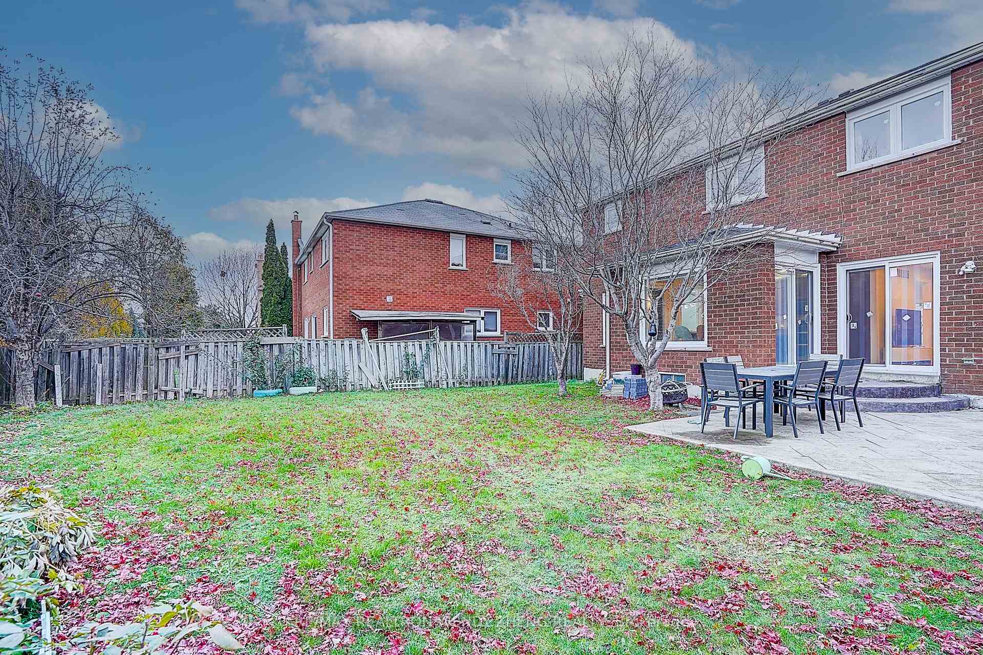 Photo 38 of 22 Saddlewood Court, Markham, Milliken Mills East — HOMEH