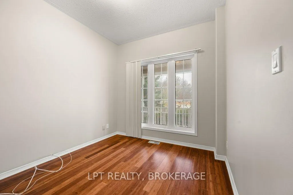 Photo 7 of 99 Dalgleish Avenue, Kingston, Kingston East (Incl Barret Crt) — HOMEH