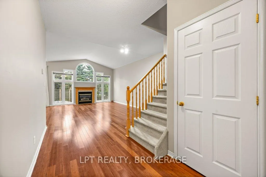Photo 10 of 99 Dalgleish Avenue, Kingston, Kingston East (Incl Barret Crt) — HOMEH