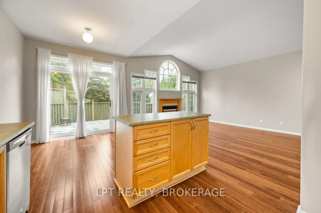 Photo 18 of 99 Dalgleish Avenue, Kingston, Kingston East (Incl Barret Crt) — HOMEH