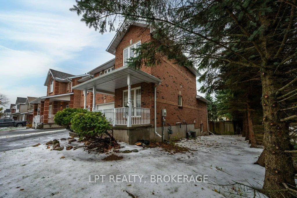 Photo 39 of 99 Dalgleish Avenue, Kingston, Kingston East (Incl Barret Crt) — HOMEH