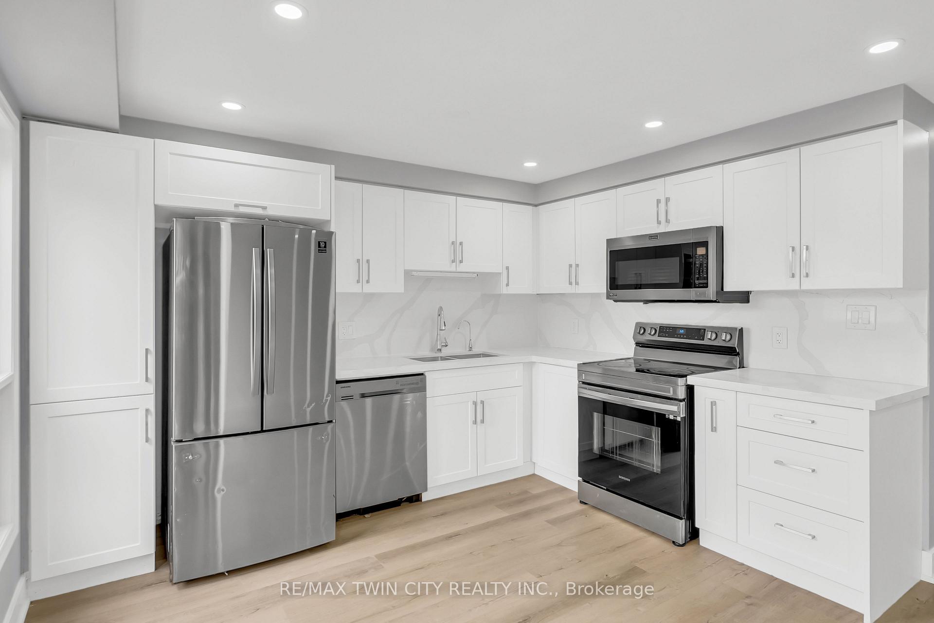 Photo 8 of 698 Activa Avenue, Kitchener — HOMEH