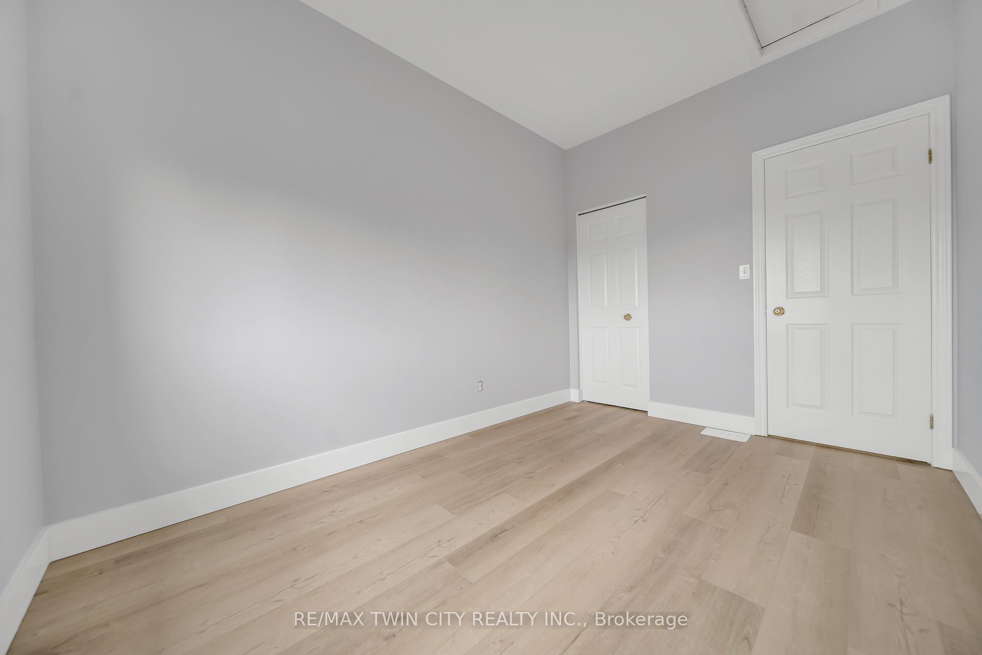 Photo 17 of 698 Activa Avenue, Kitchener — HOMEH