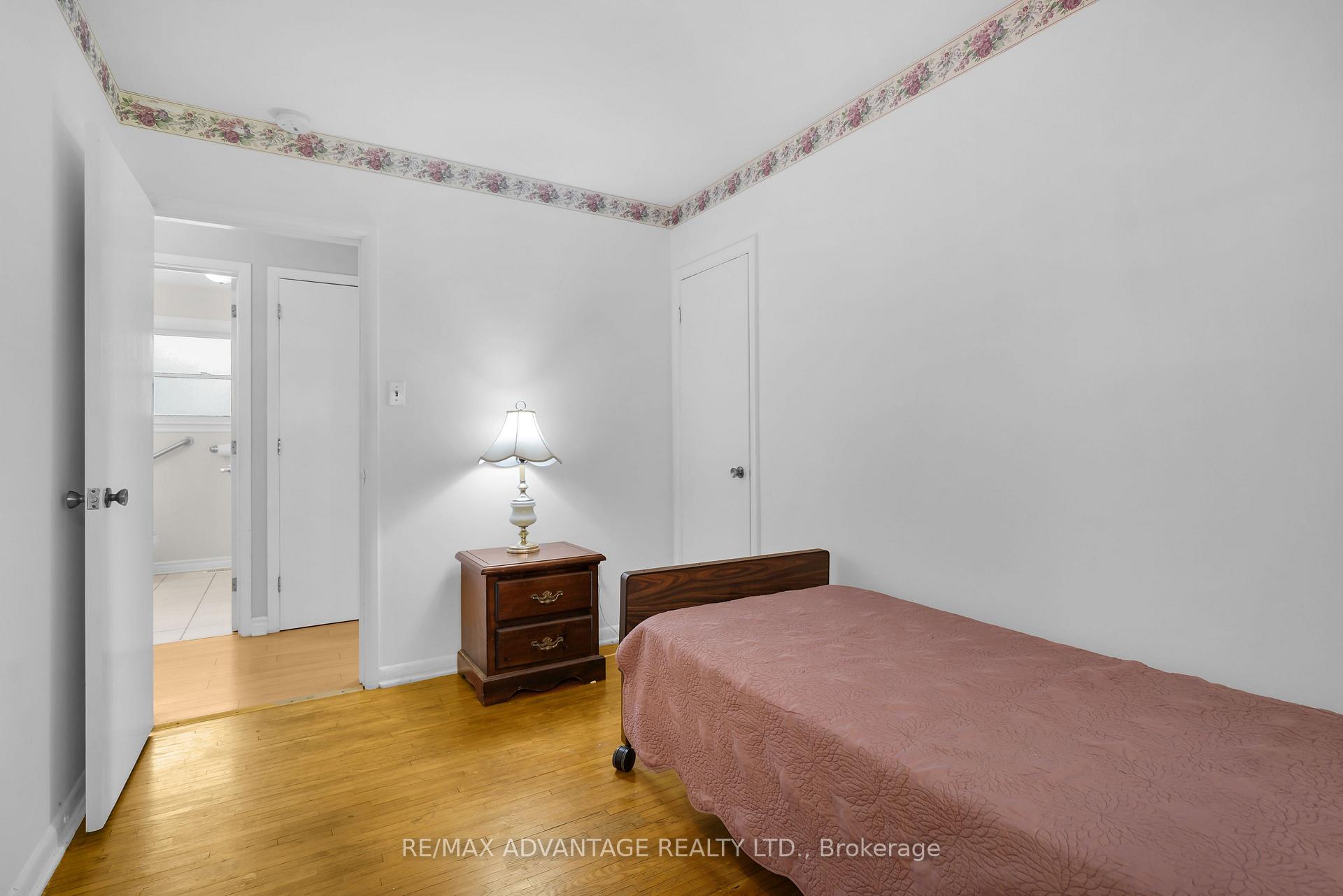Photo 18 of 29 Langton Road, London, East D — HOMEH