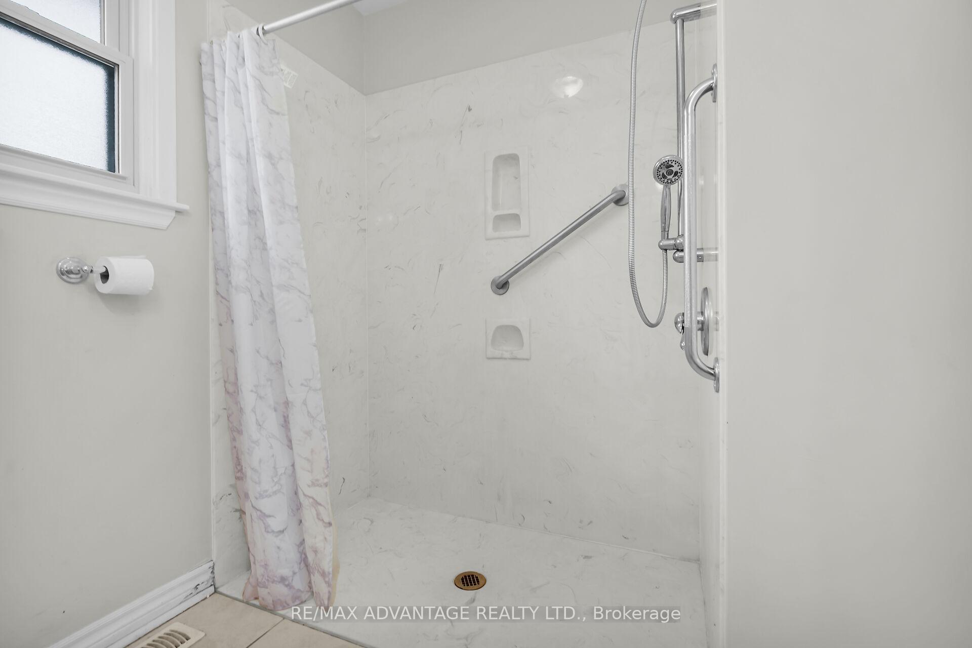Photo 24 of 29 Langton Road, London, East D — HOMEH