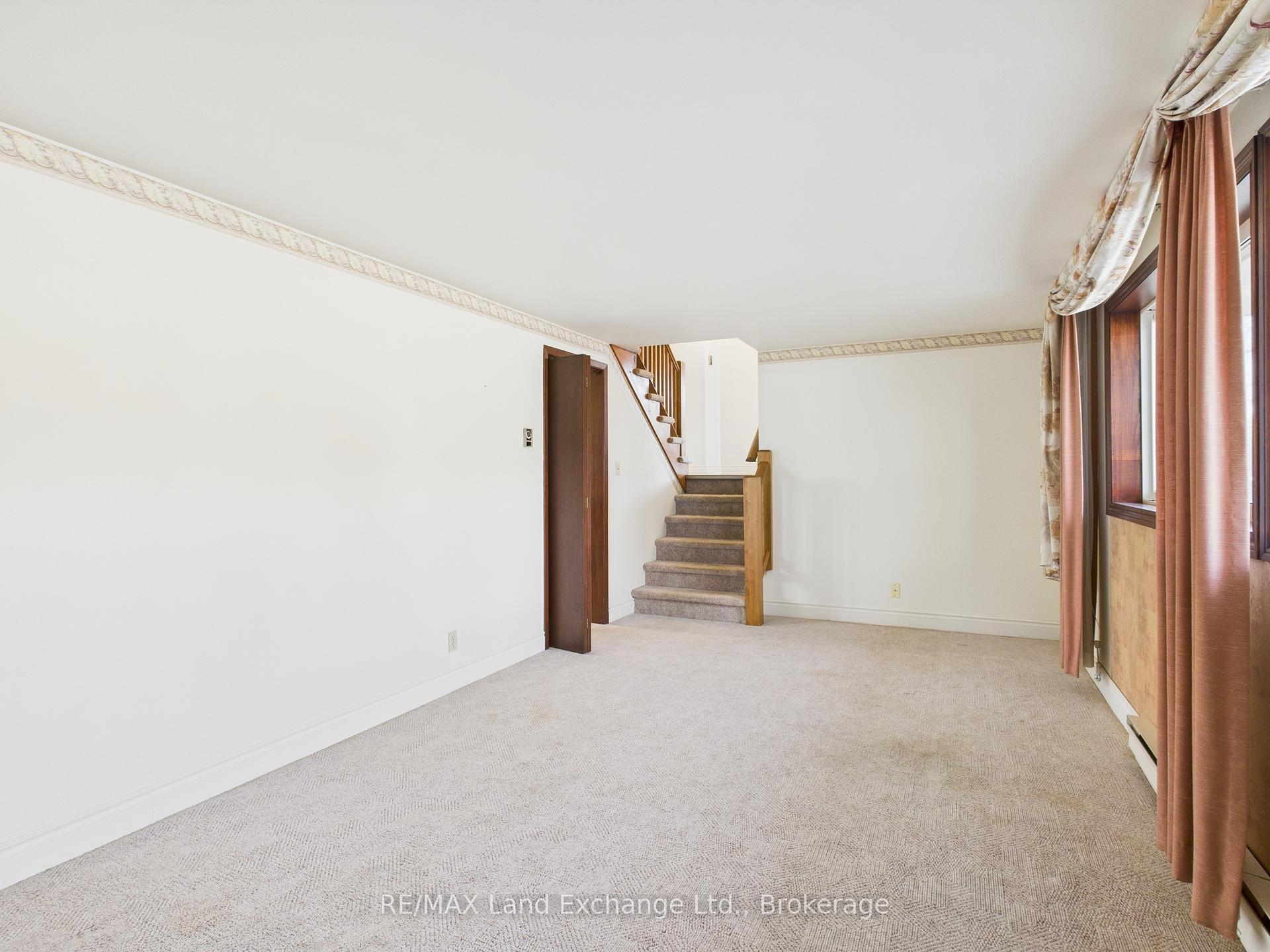 Photo 16 of 285 Willow Road, Kincardine — HOMEH