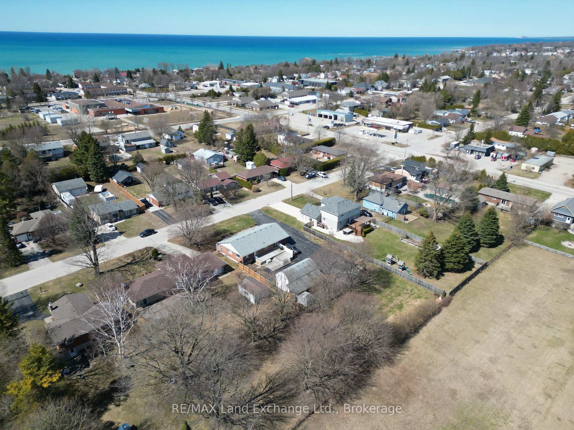 Photo 25 of 285 Willow Road, Kincardine — HOMEH