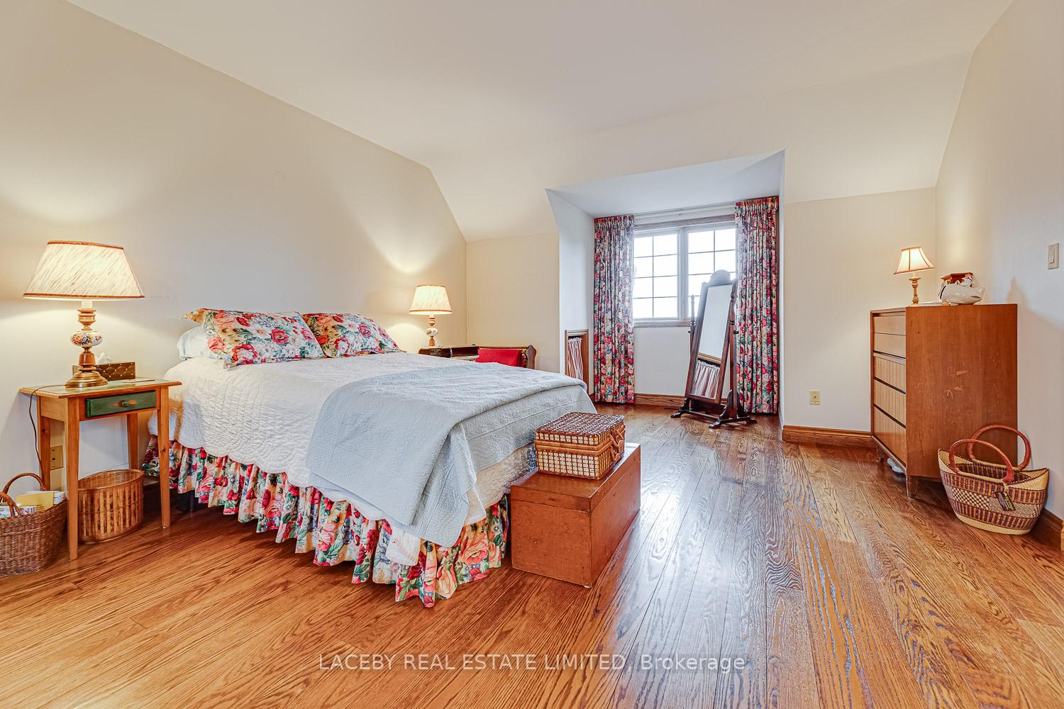 Photo 17 of 15825 11th Concession Road, King, Schomberg — HOMEH